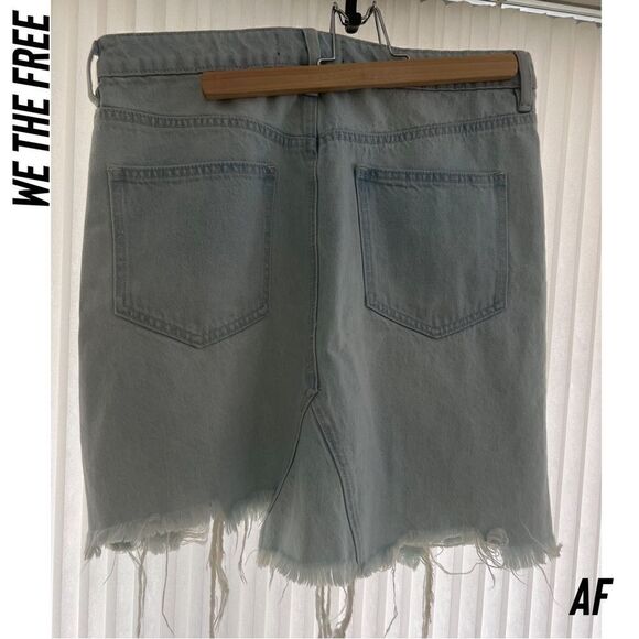 WE THE FREE TIDAL WAVE DENIM MINI SKIRT NWT SIZE 30 - Picture 5 of 8